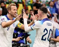 乐动官方网站-利物浦客场胜出,继续领跑英格兰足球明星