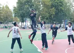 一波三折造句